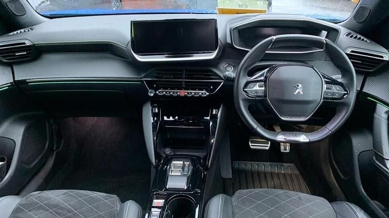 Used Peugeot e-2008 GT 98 kW (134 HP) 2023 Blue SUV