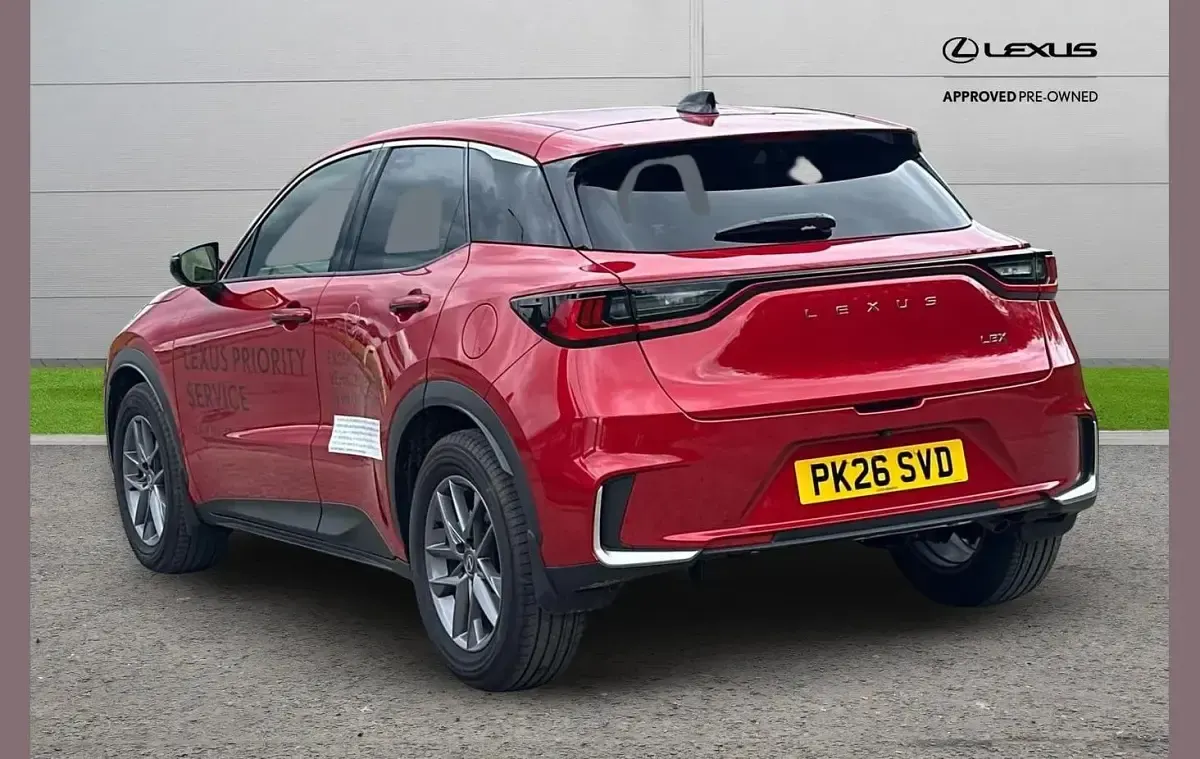 Used Lexus LBX 134 HP (98 kW) 2026 Red SUV