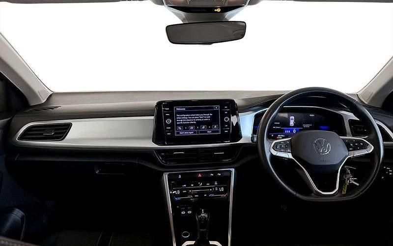 Used VW T-Roc Life 150 HP (110 kW) 2025 SUV