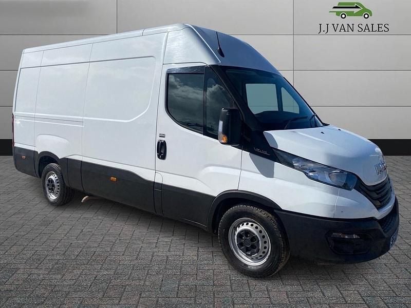 Used Iveco Daily 2023 White Van
