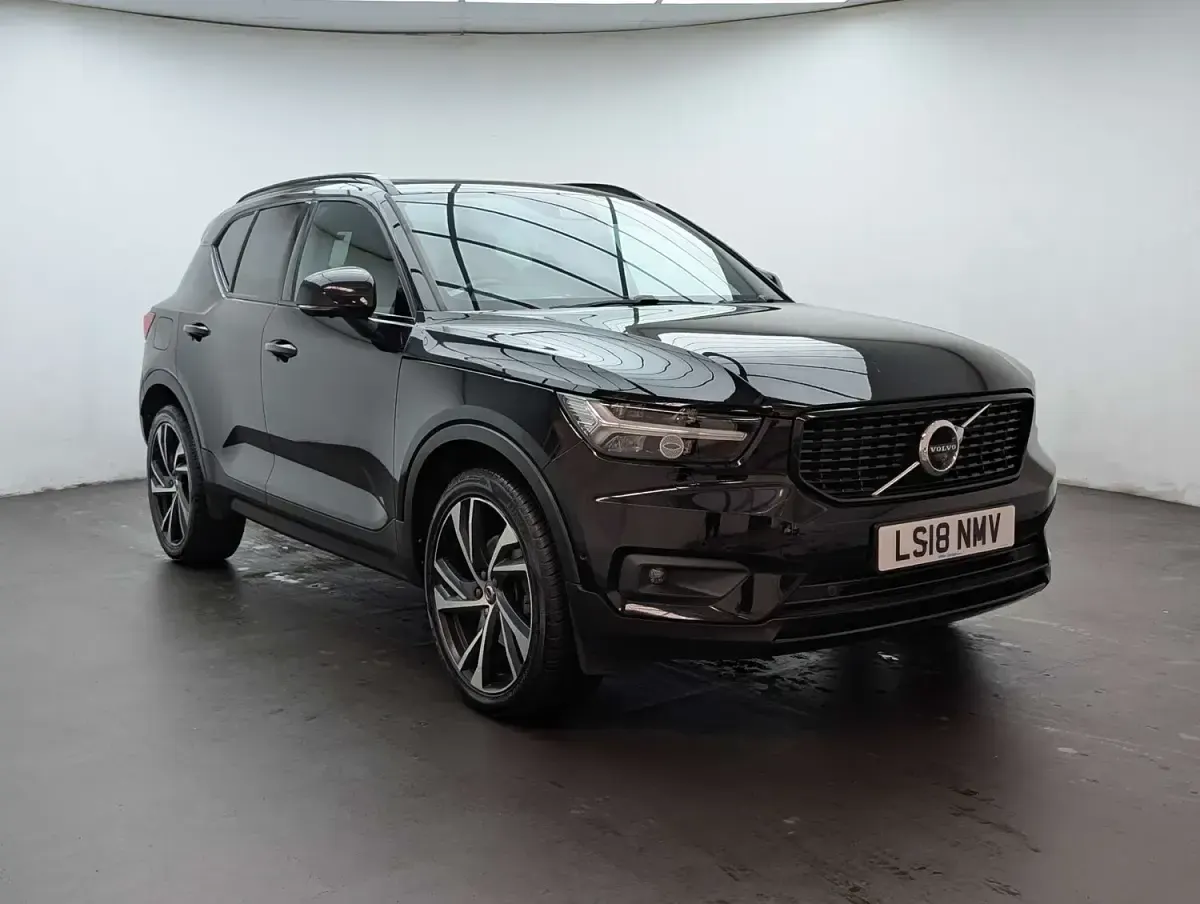 Used Volvo XC40 244 HP (179 kW) 2018 Black SUV