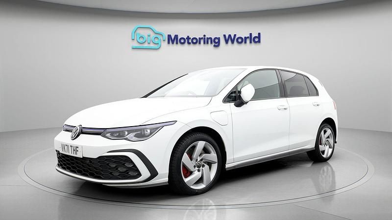 Used VW Golf VIII GTE 242 HP (177 kW) 2021