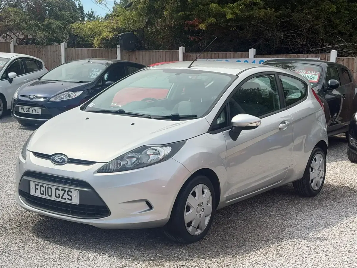 Used Ford Fiesta 2010 Silver Hatchback