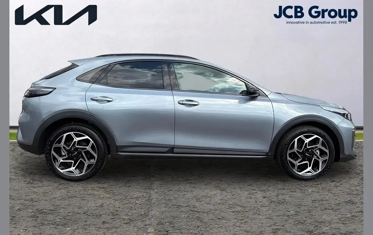 New Kia XCeed GT-Line 112 HP (82 kW) 2026 Silver SUV