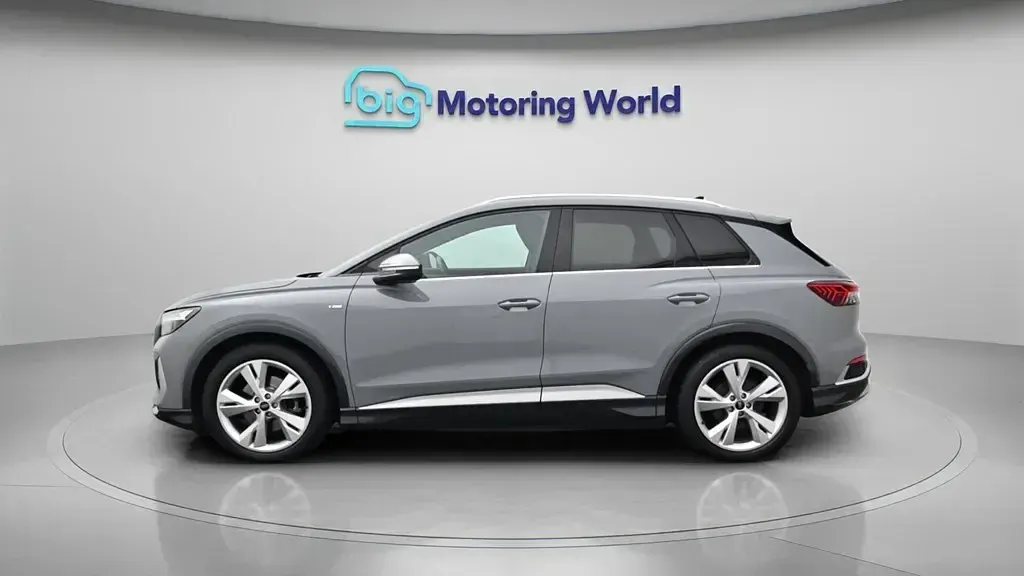 Second-hand Audi Q4 e-tron S-Line 125 kW (170 CP) 2023 SUV