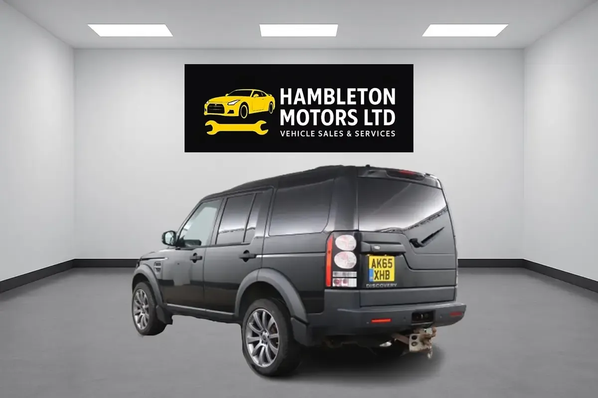 Used Land Rover Discovery SE 2015 Black SUV