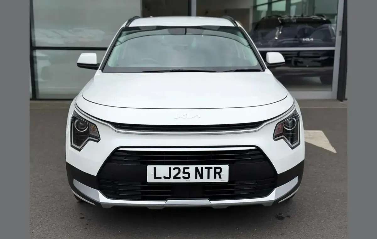 Used Kia Niro 127 HP (93 kW) 2025 White SUV