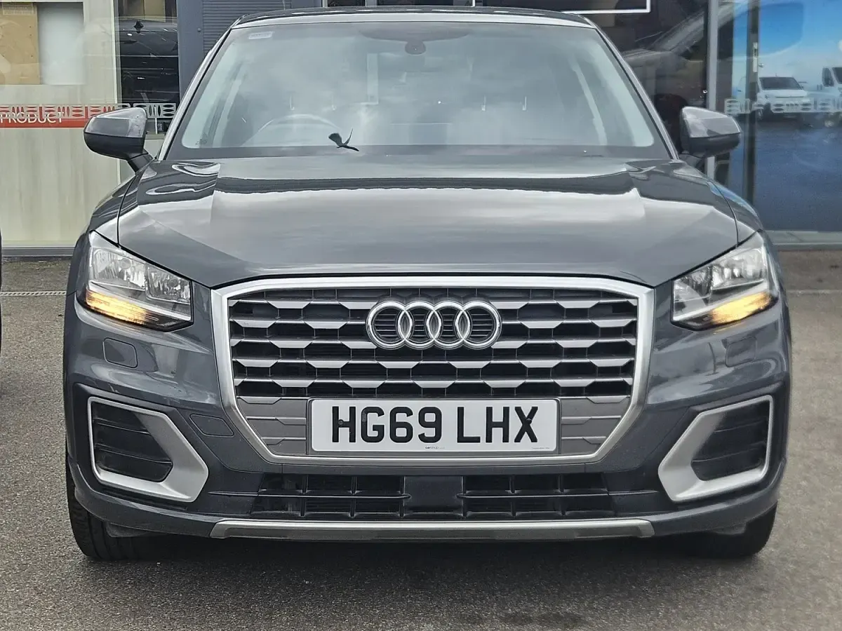 Begagnad Audi Q2 Sport 2019 SUV