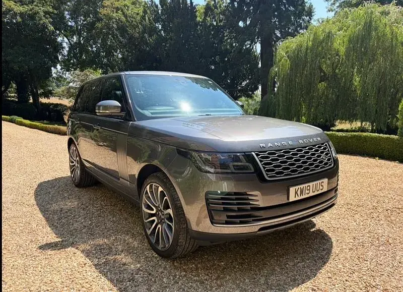 Used Land Rover Range Rover Vogue 275 HP (202 kW) 2019 Grey SUV