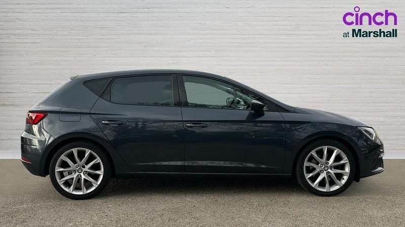 Used Seat Leon FR Sport 150 HP (110 kW) 2019 Grey
