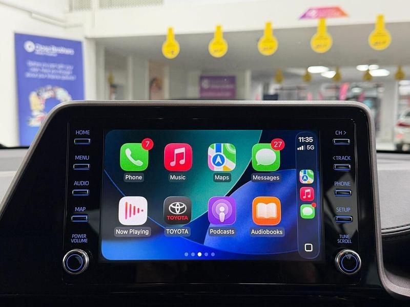 Used Toyota C-HR 122 HP (89 kW) 2022 Grey SUV