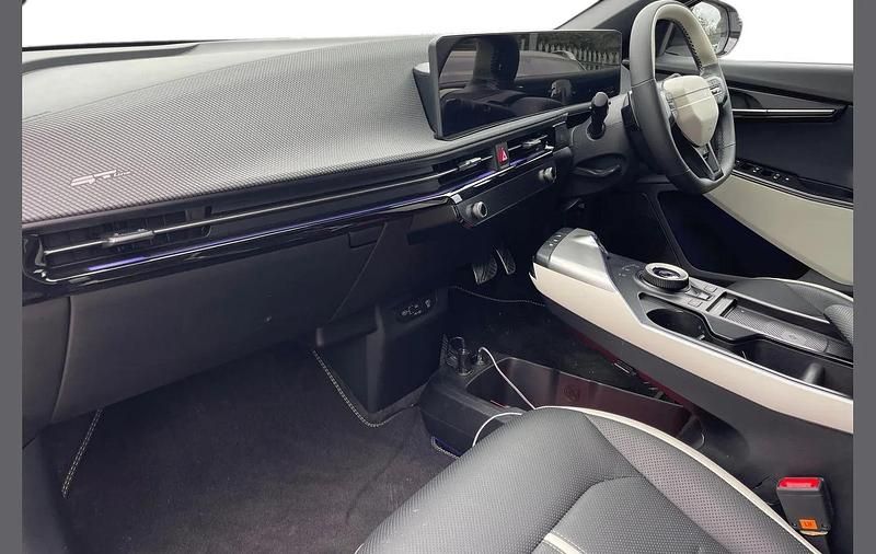 Used Kia EV6 GT-Line 167 kW (228 HP) 2025 White SUV