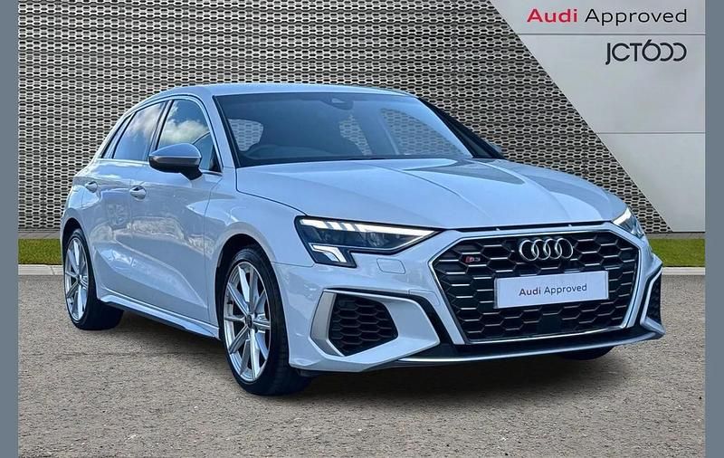 Used Audi S3 Sportback Comfort 310 HP (228 kW) 2023 White Hatchback