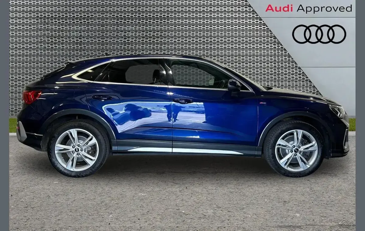 Used Audi Q3 S-Line 187 HP (137 kW) 2021 Blue SUV