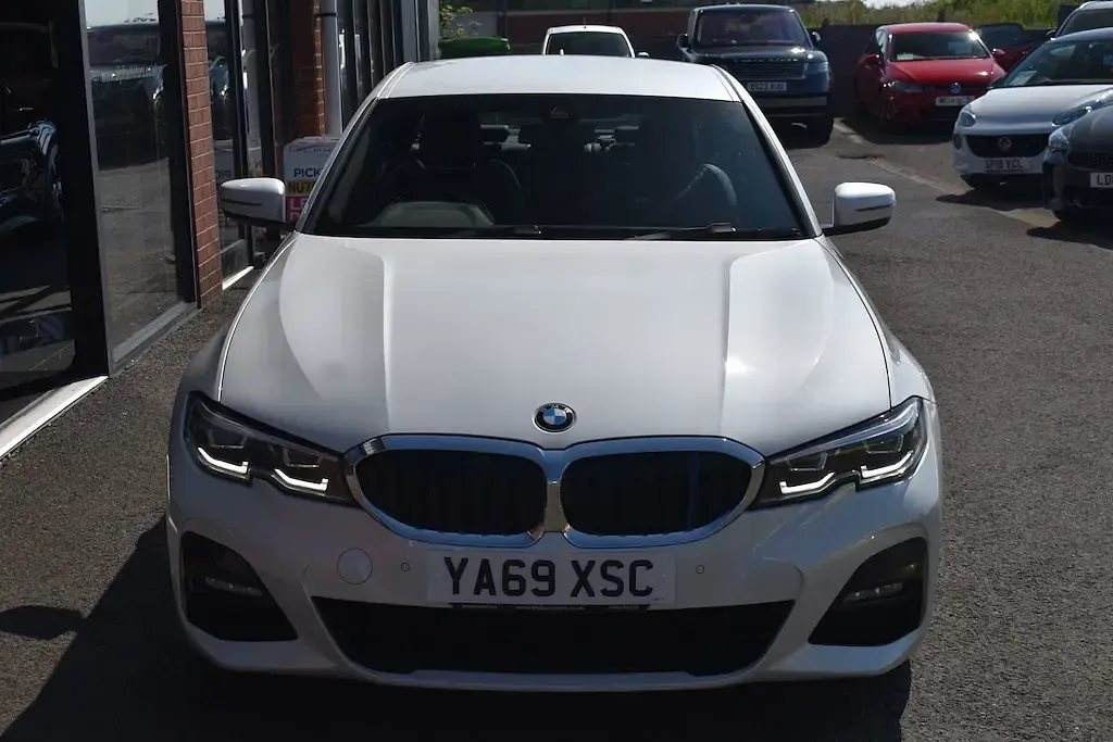 Used BMW 320 M Sport 2019 White Sedan