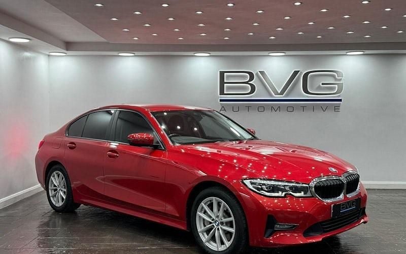 Used BMW 330e Sport Line 292 HP (214 kW) 2019 Red Sedan
