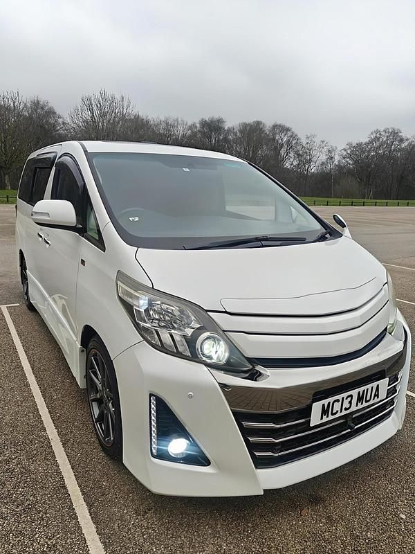 Usado Toyota Alphard Edition 2013 Branco Monovolume