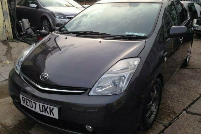 Used 2007 Toyota Prius Hatchback | £4,999 (A bit pricey) - Image 1/4