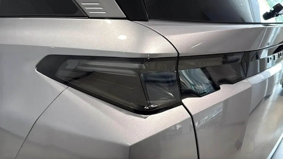 Used Peugeot 5008 GT 152 kW (207 HP) 2024 Grey SUV