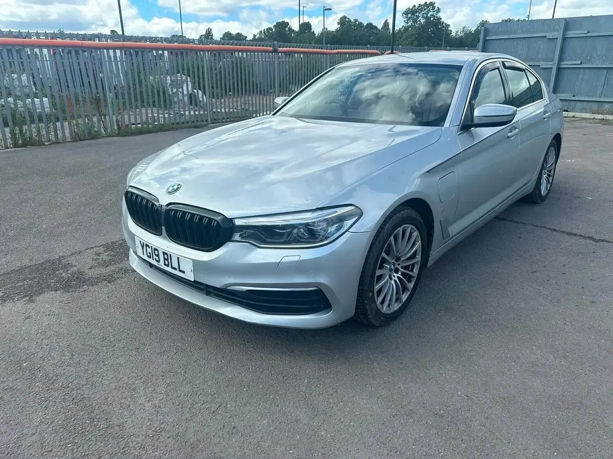 Used BMW 530e Executive 252 HP (185 kW) 2019 Silver Sedan