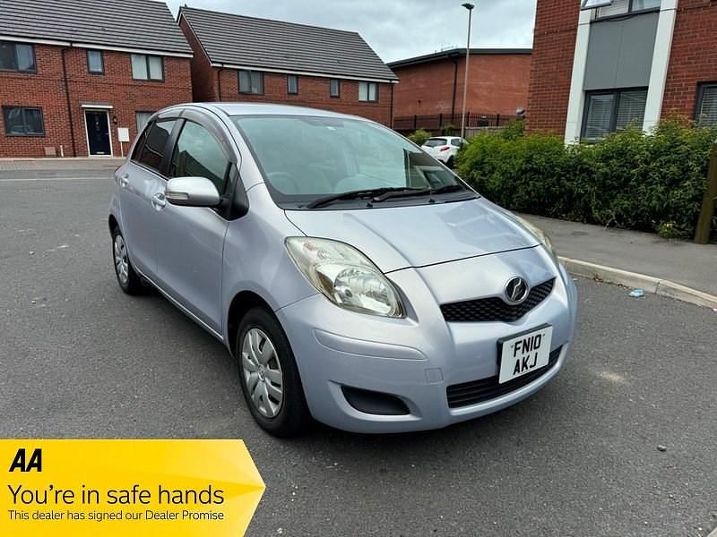 Used Toyota Yaris 2024 Silver Hatchback