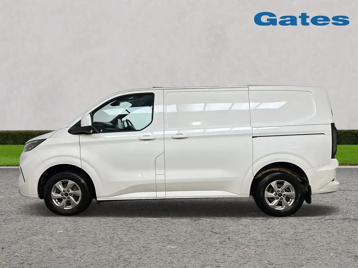 Usado Ford Transit Custom Limited 136 HP (100 kW) 2024 Branco Van