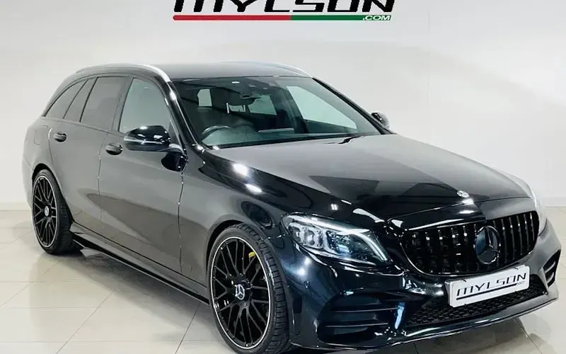 Used Mercedes C220 AMG line 194 HP (142 kW) 2019 Estate
