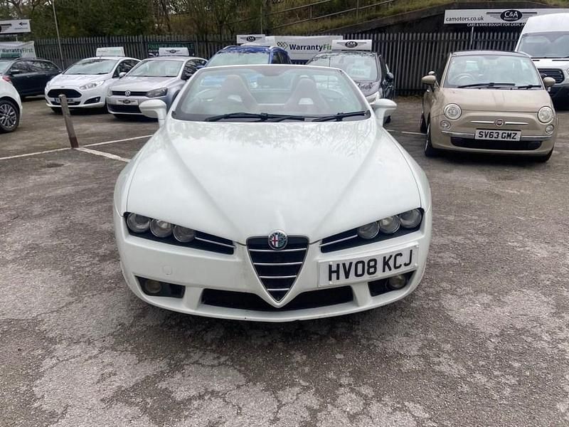 Used Alfa Romeo Spider 200 HP (147 kW) 2008 White Cabriolet