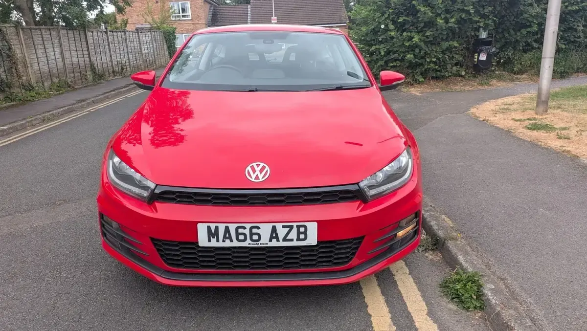 Used VW Scirocco 125 HP (91 kW) 2016 Red Coupe