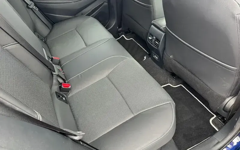 Used Toyota Corolla 196 HP (144 kW) 2024 Blue Estate