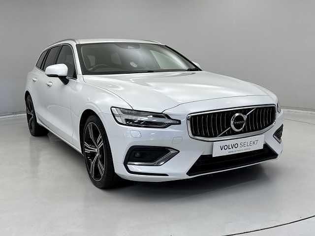 Used Volvo V60 Inscription 194 HP (142 kW) 2022 Estate