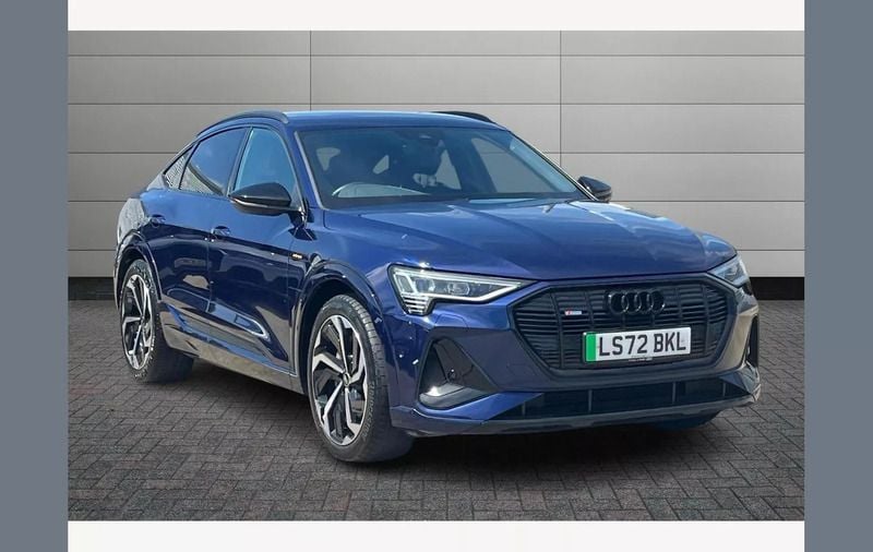 Blue Used 2022 Audi e-tron Sportback Black Edition SUV | £28,950 (Fair price) - Image 1/4