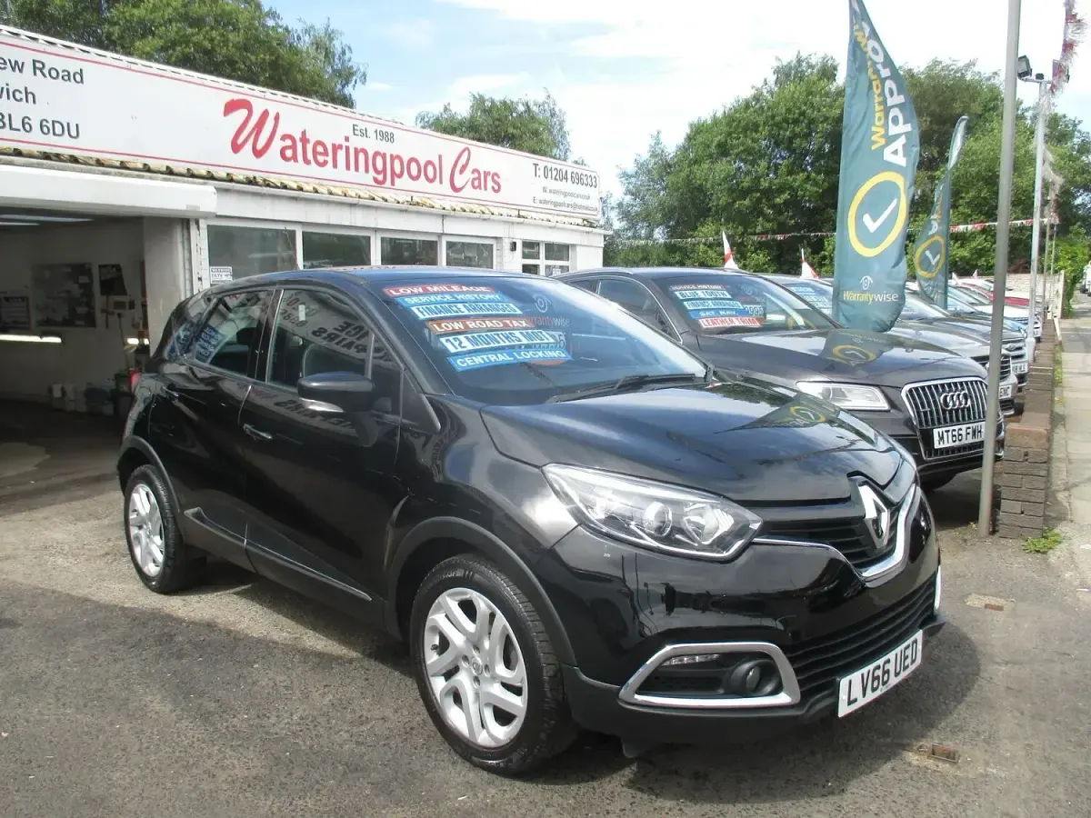 Used Renault Captur Dynamique 2016 Black SUV