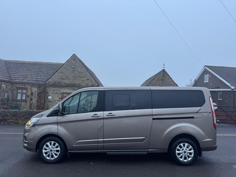 Used Ford Tourneo Titanium 2019 Silver MPV