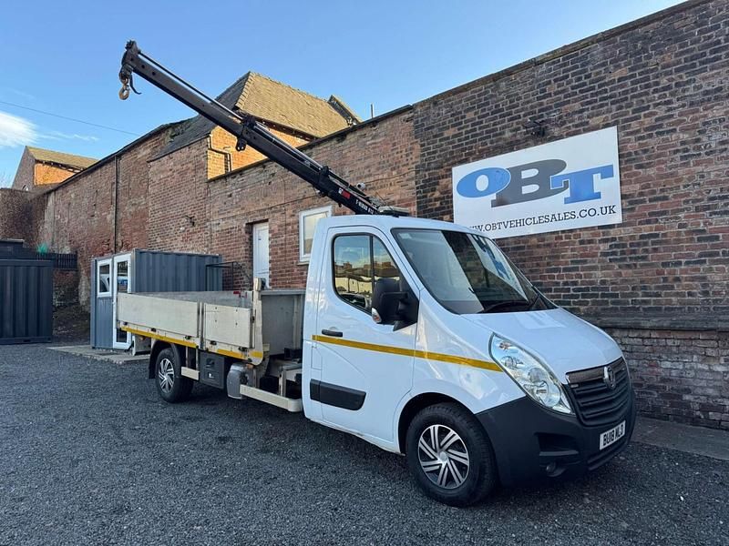 Used Vauxhall Movano 130 HP (95 kW) 2018 White MPV