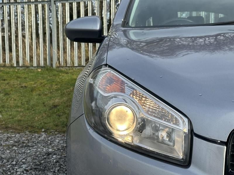 Used Nissan Qashqai Acenta 110 HP (80 kW) 2012 Grey SUV