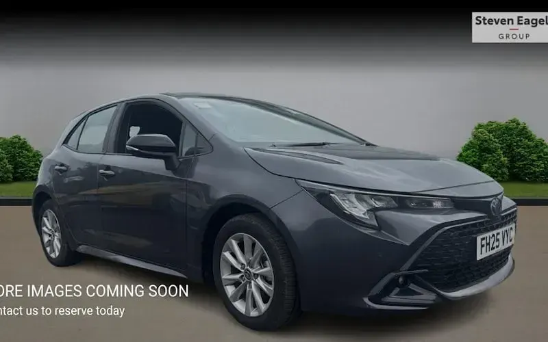 Used Toyota Corolla 140 HP (102 kW) 2026 Hatchback