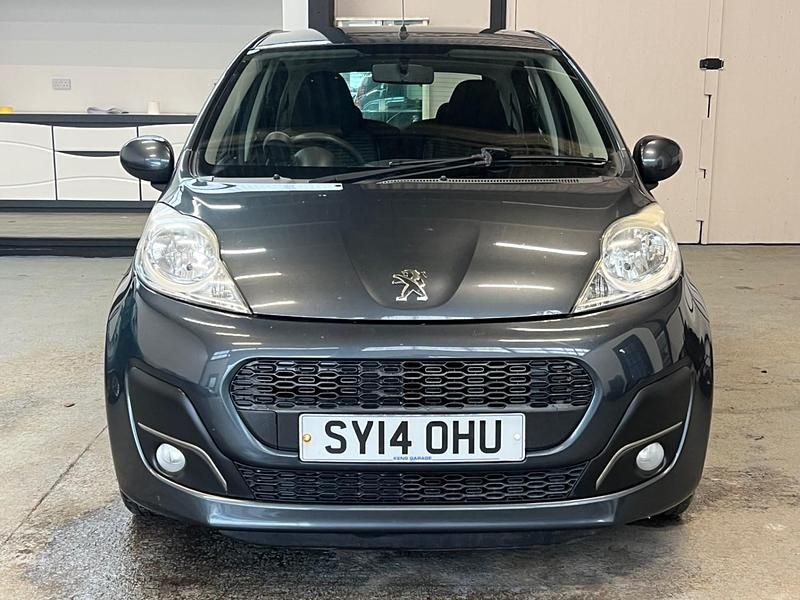 Used Peugeot 107 Active 68 HP (50 kW) 2014 Grey Hatchback
