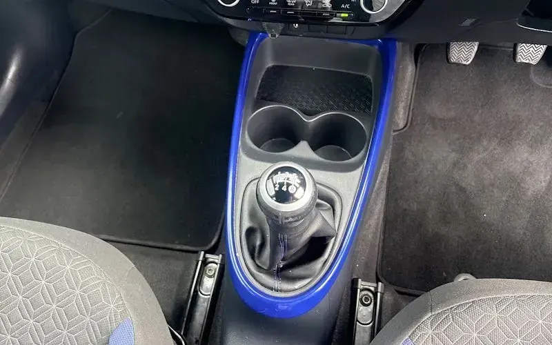 Used Toyota Aygo X 72 HP (52 kW) 2022 Blue SUV