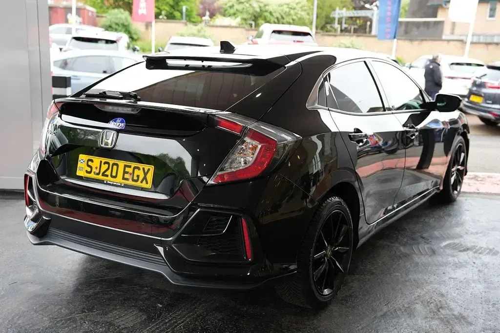 Used Honda Civic SR 126 HP (92 kW) 2020 Black Hatchback