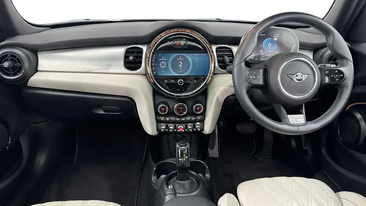 Used Mini Cooper Exclusive 134 HP (98 kW) 2023 Blue Hatchback