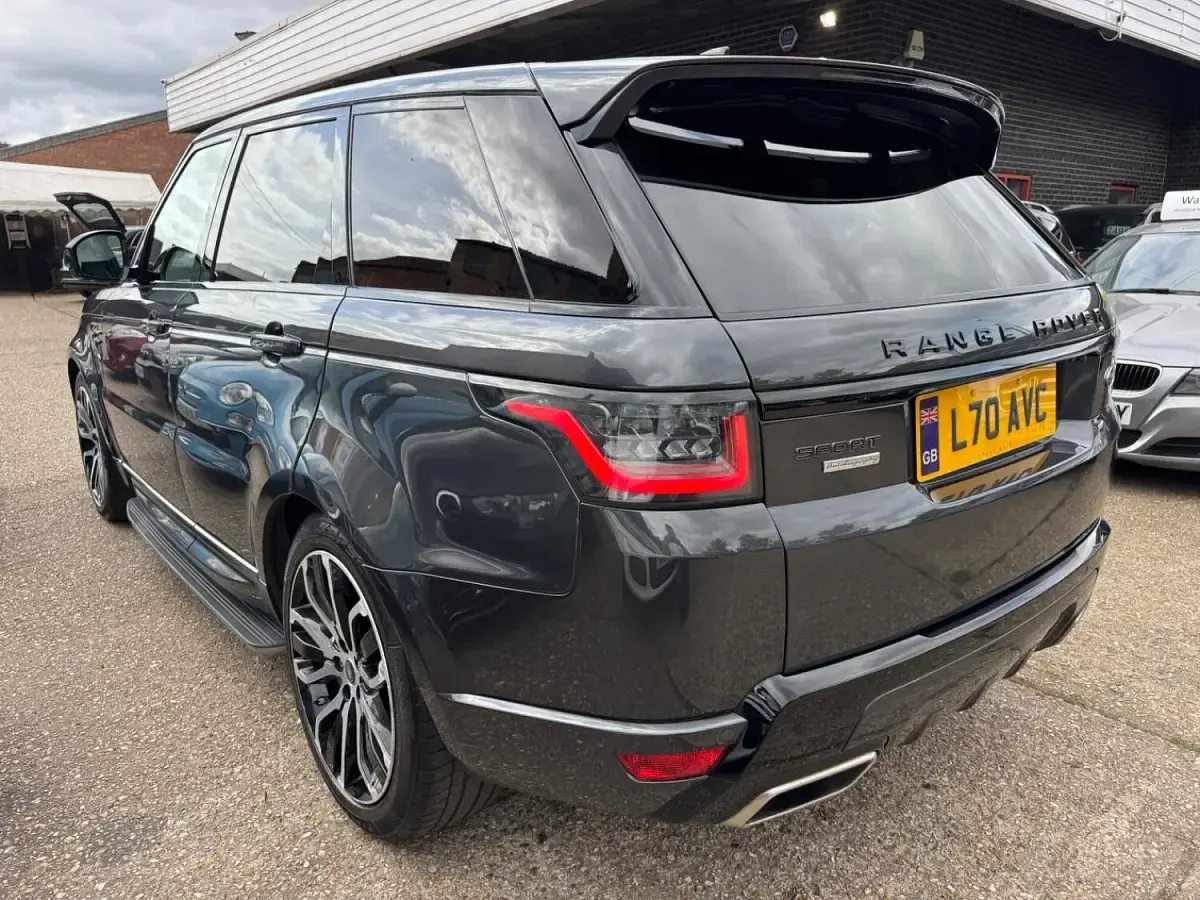 Second-hand Land Rover Range Rover Sport Autobiography Dynamic 306 CP (225 kW) 2019 Gri SUV