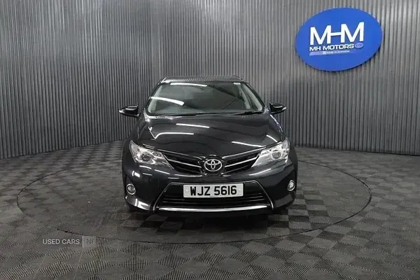 Usado Toyota Auris 2014 Preto Citadino