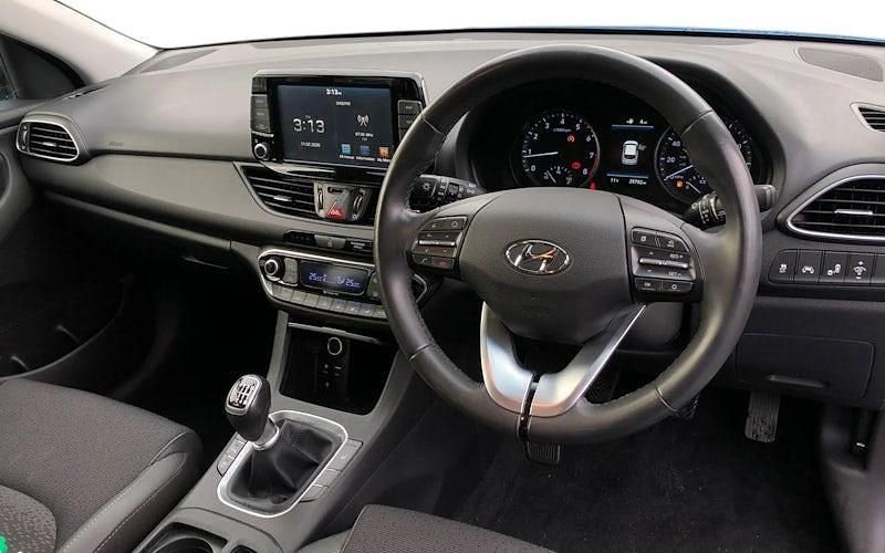 Used Hyundai i30 Premium 140 HP (102 kW) 2019 Hatchback