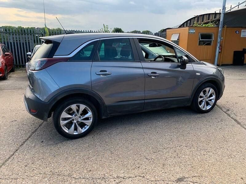 Used Vauxhall Crossland X S 102 HP (75 kW) 2018 Grey SUV