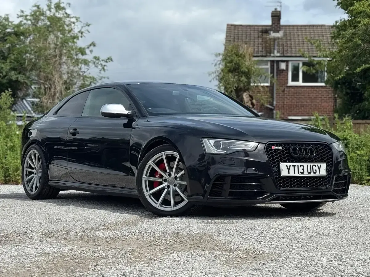 Used Audi RS5 Comfort 450 HP (330 kW) 2013 Black Coupe