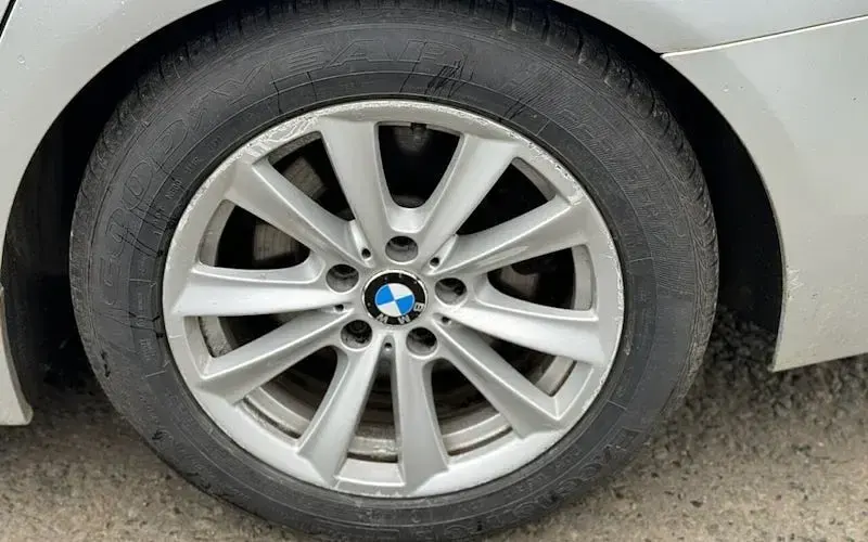 Used BMW 520 M Sport 184 HP (135 kW) 2013 Silver Estate