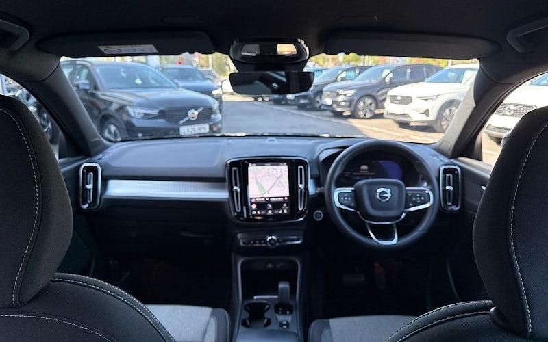 Usado Volvo XC40 Core 163 HP (119 kW) 2026 SUV