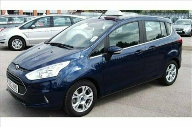 Begagnad Ford B-MAX 2012 Minibuss