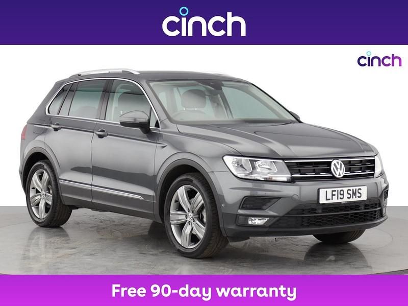 Grey Used 2019 VW Tiguan Match SUV | £18,499 (Good price) - Image 1/3